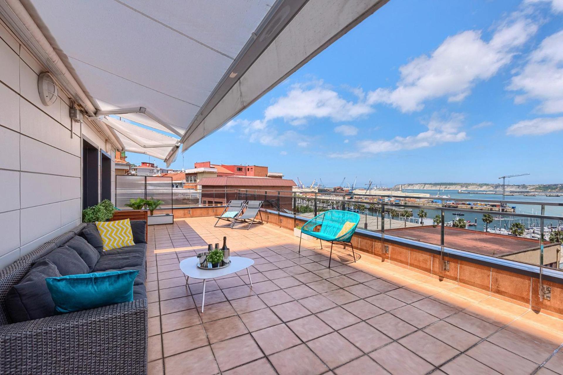 Atico Lujo Costa Vasca Bilbaoterraza Mar Jacuzi Apartment Santurtzi Bagian luar foto